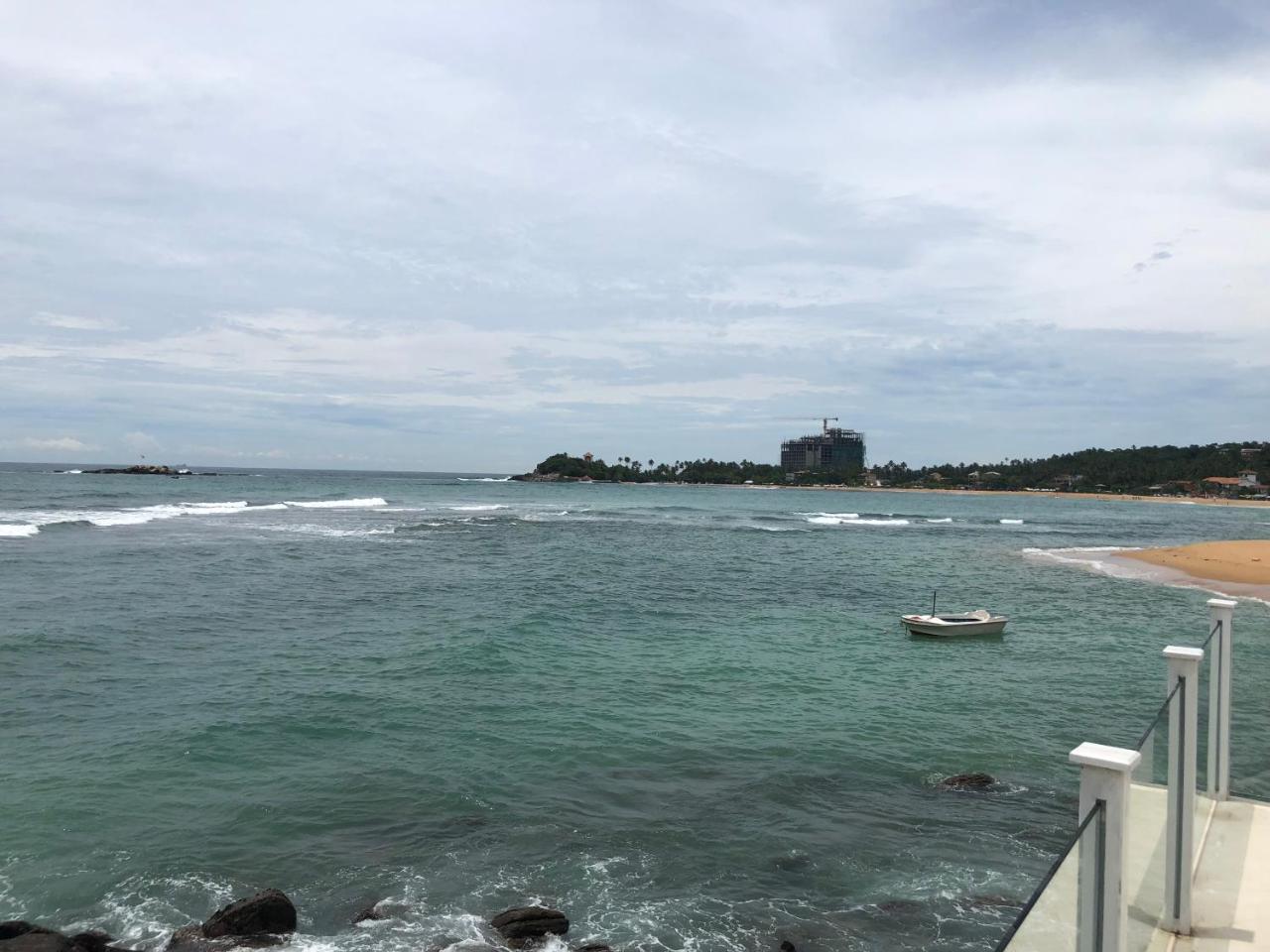 Galle Henna Beach House Унаватуна Екстер'єр фото